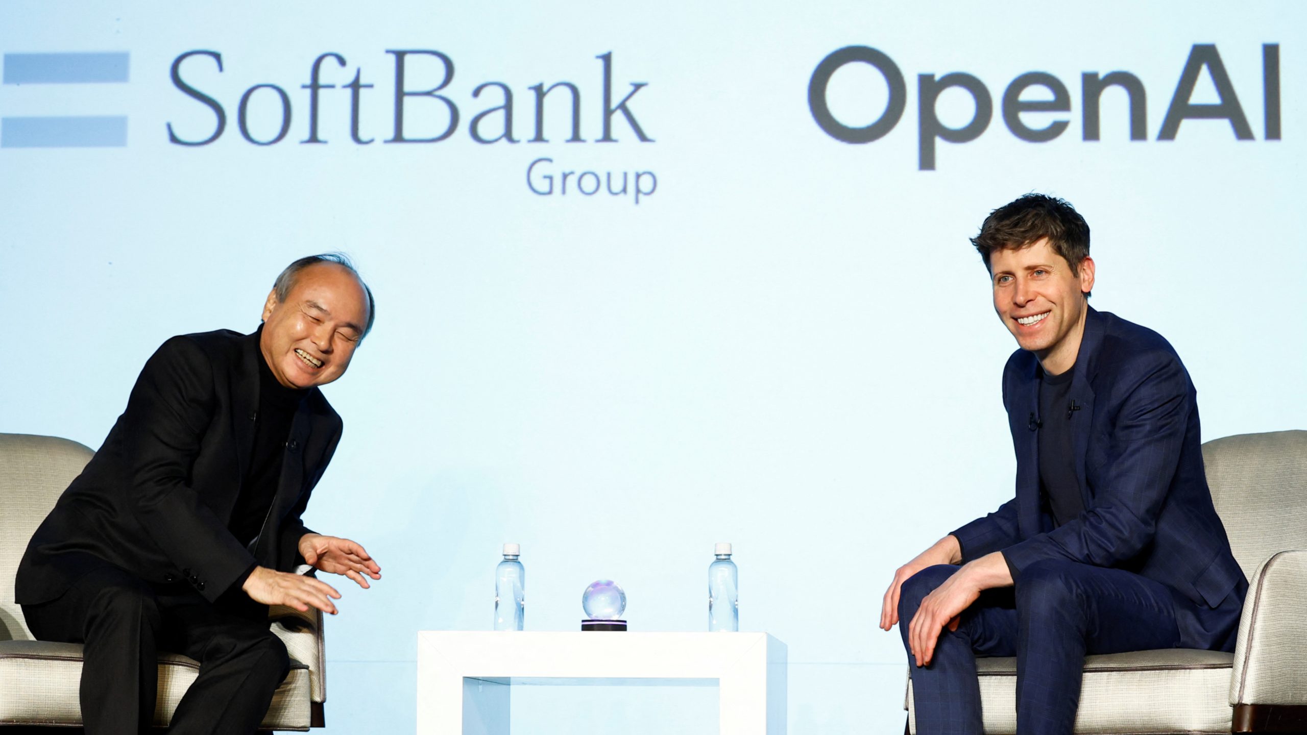 softbank-tambah-investasi-jumbo-ke-openai,-dukung-rencana-ipo-2025