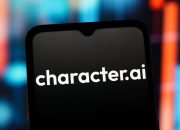 Character.AI melarang pengguna di bawah 18 tahun berbicara dengan chatbotnya
