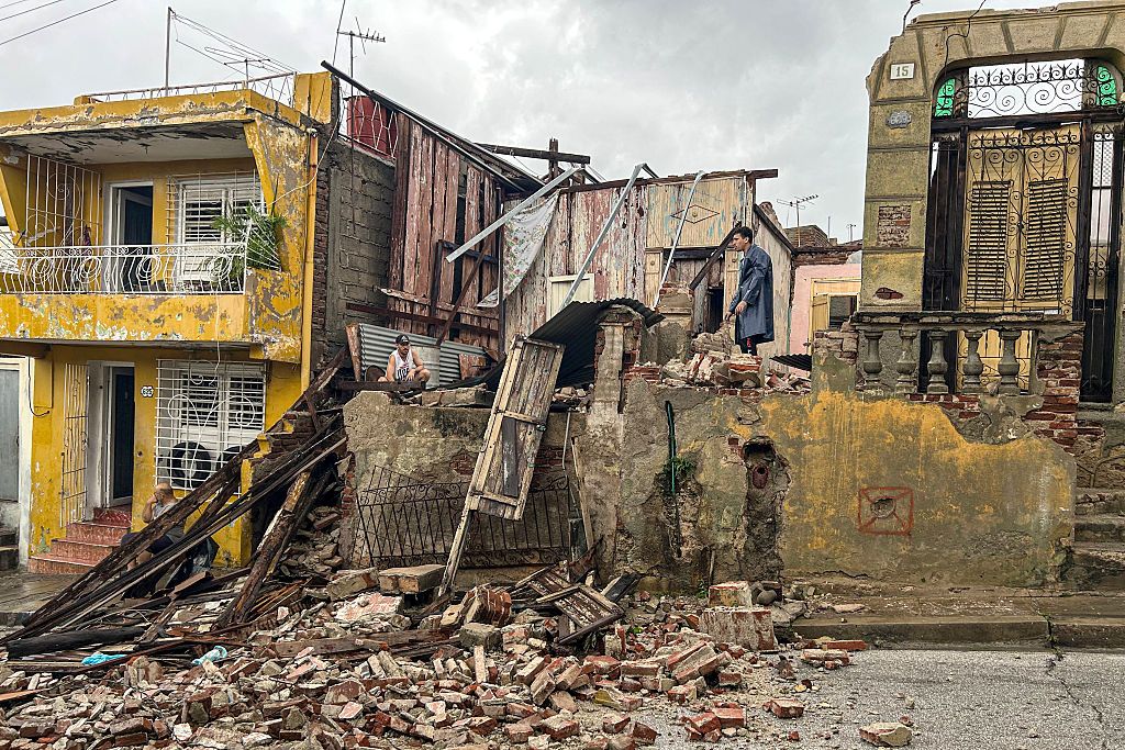 perubahan-iklim-membuat-badai-melissa-4-kali-lebih-mungkin-terjadi,-saran-penelitian