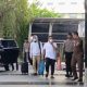 sempat-lolos-ott,-tenaga-ahli-gubernur-riau-serahkan-diri-ke-kpk