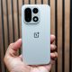 ulasan-oneplus-15:-ponsel-dengan-daya-tahan-baterai-dua-hari