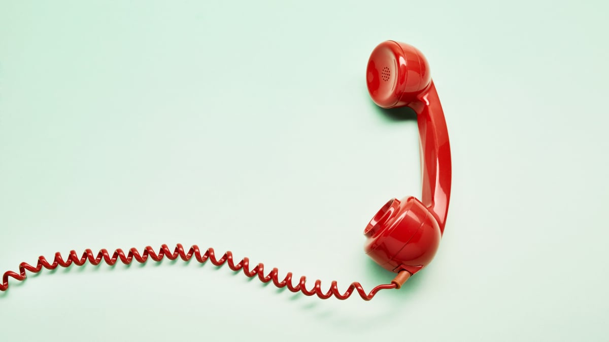 telepon-rumah-kembali-populer-dan-otak-anda-akan-berterima-kasih