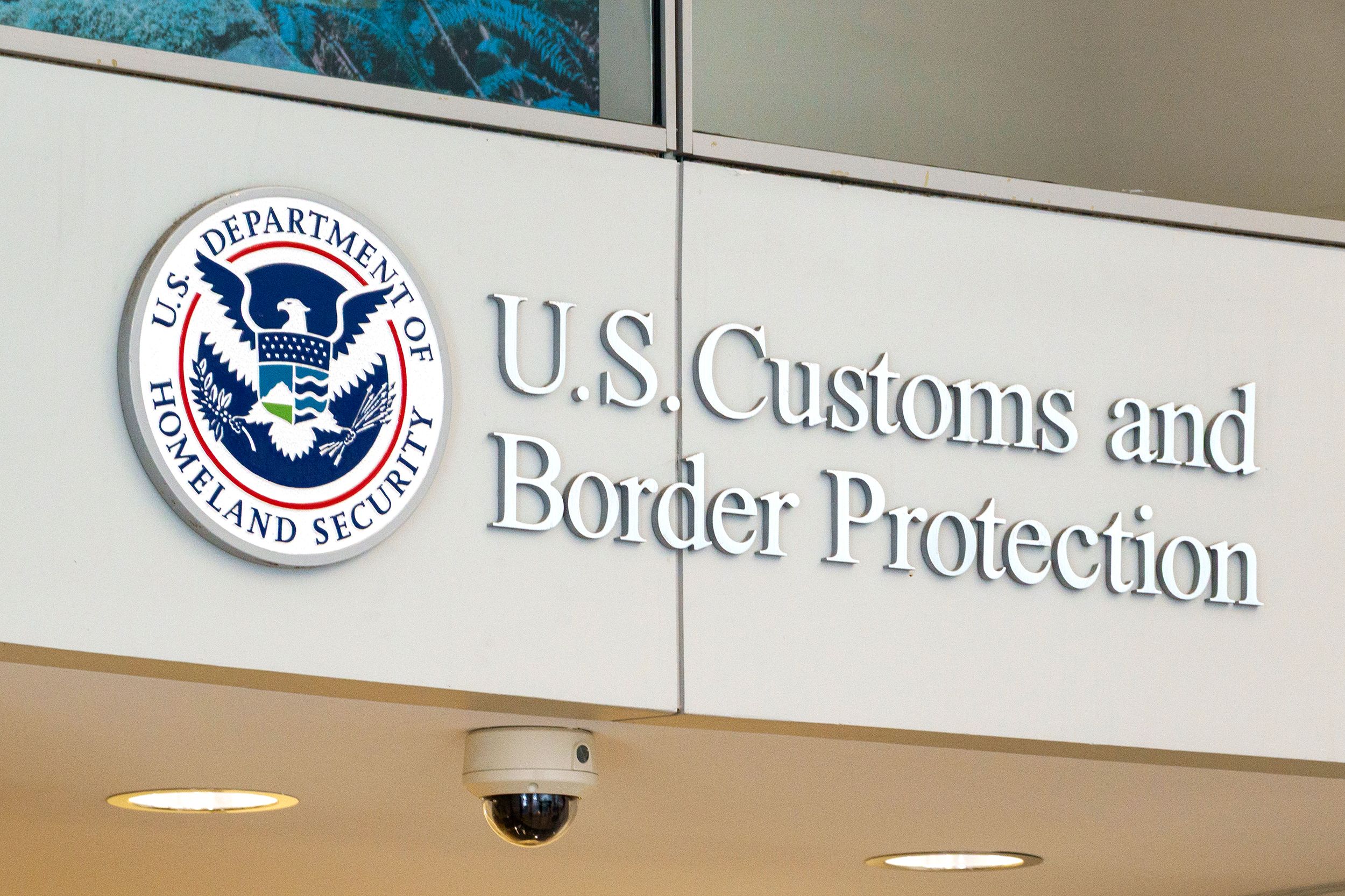 data-jaminan-sosial-secara-terbuka-dibagikan-dengan-dhs-untuk-menargetkan-imigran