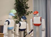 Robot Rumah Ini Membersihkan Meja dan Memuat Mesin Pencuci Piring dengan Sendirinya