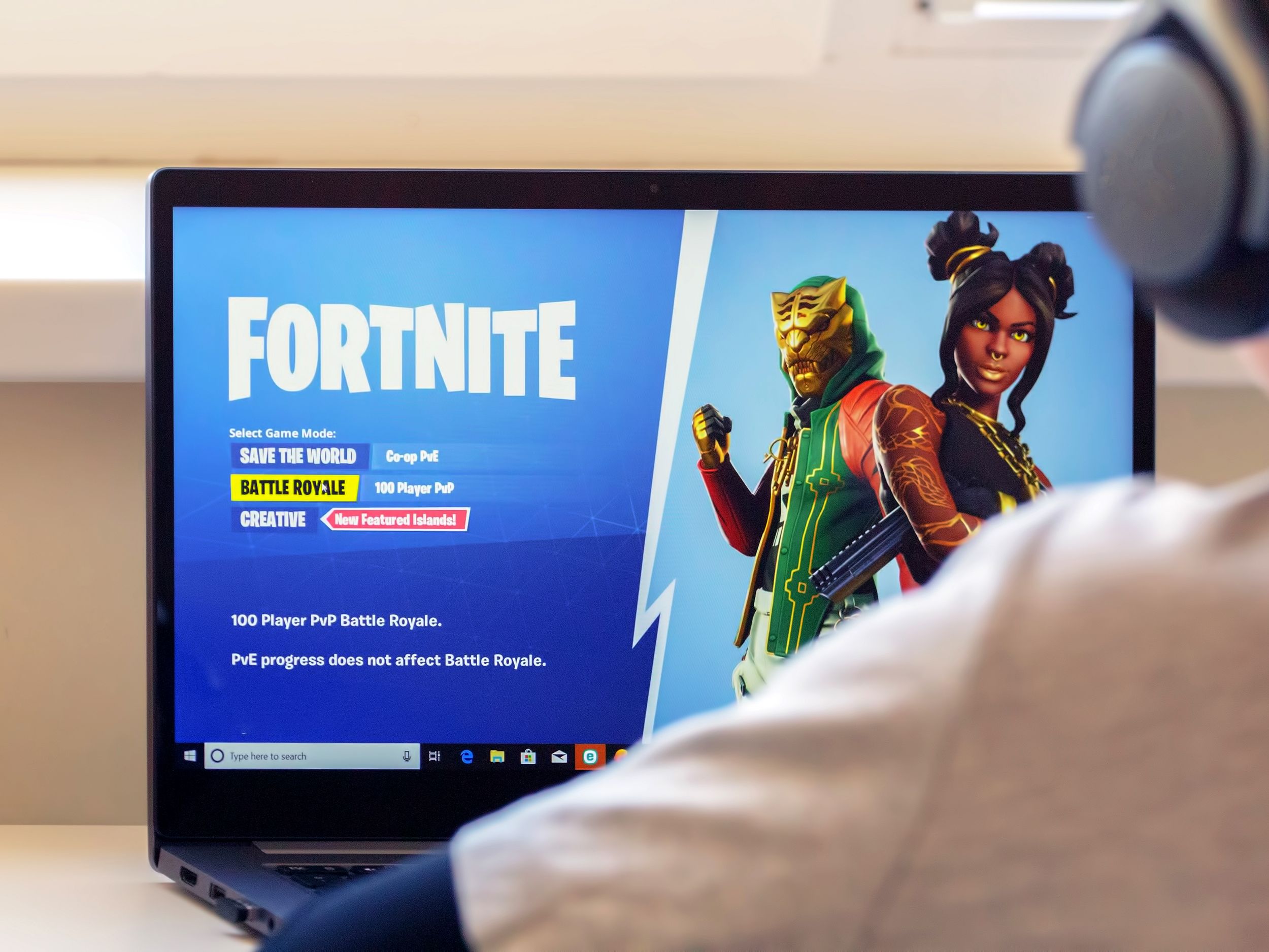 aktivis-menggunakan-‘fortnite’-untuk-melawan-ice