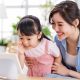 5-cara-bijak-membimbing-anak-berinteraksi-dengan-teknologi-ai