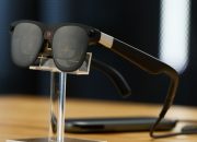 Tampilan pertama kacamata Project Aura Google yang dibuat dengan Xreal