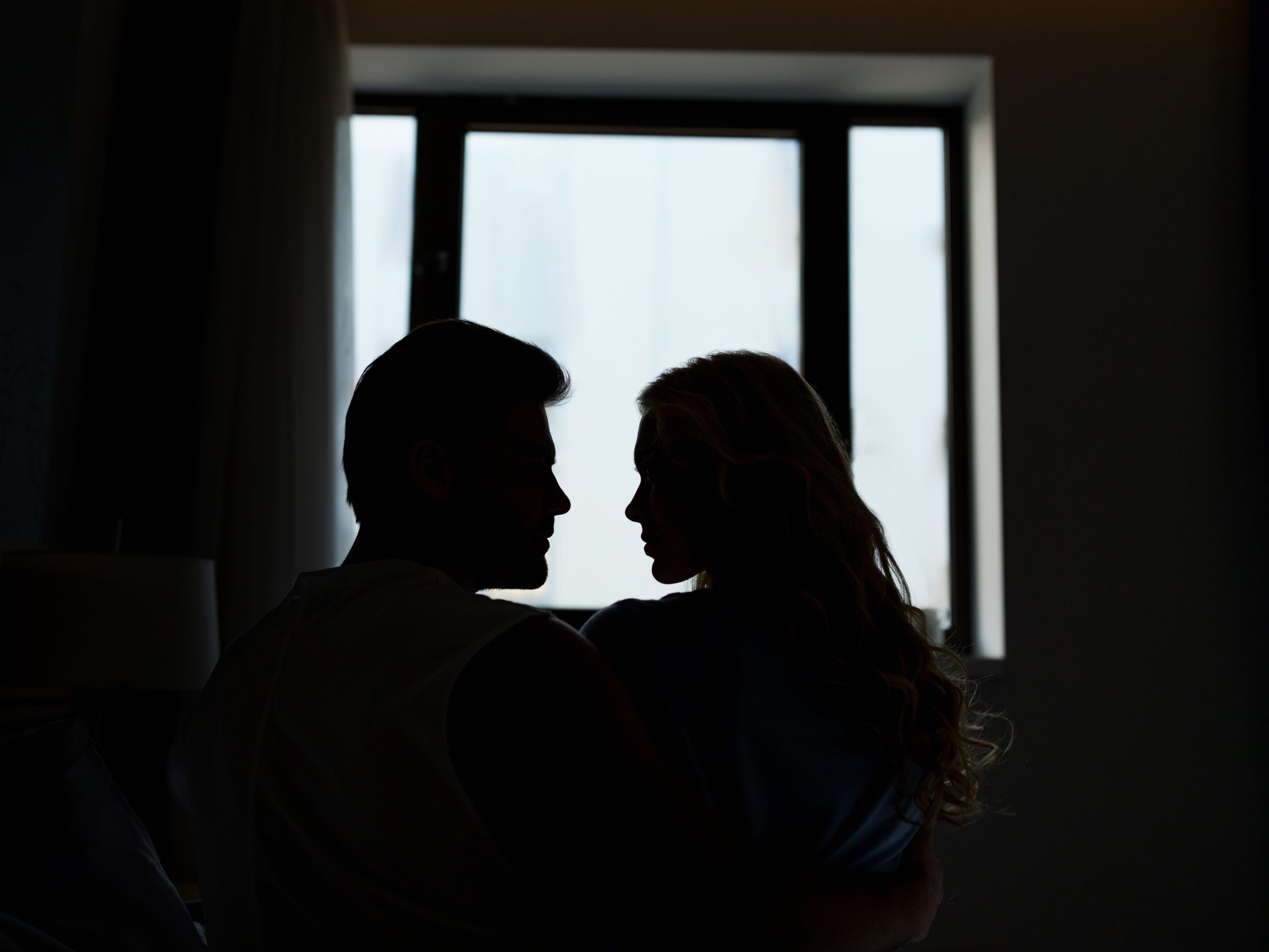 suami-saya-menggunakan-chatgpt-untuk-menulis-kartu-ulang-tahun-kami-anehnya,-saya-tidak-marah-karenanya.