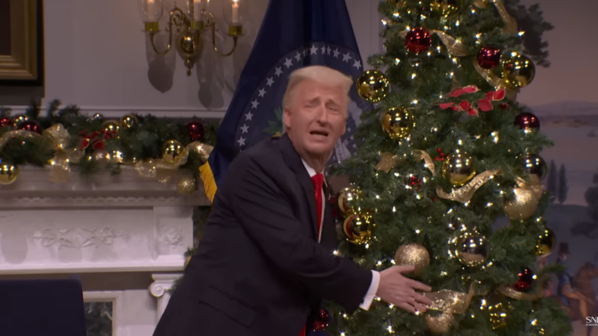 snl-menghubungkan-epstein-dengan-penggantian-nama-kennedy-center-di-tempat-terbuka-natal