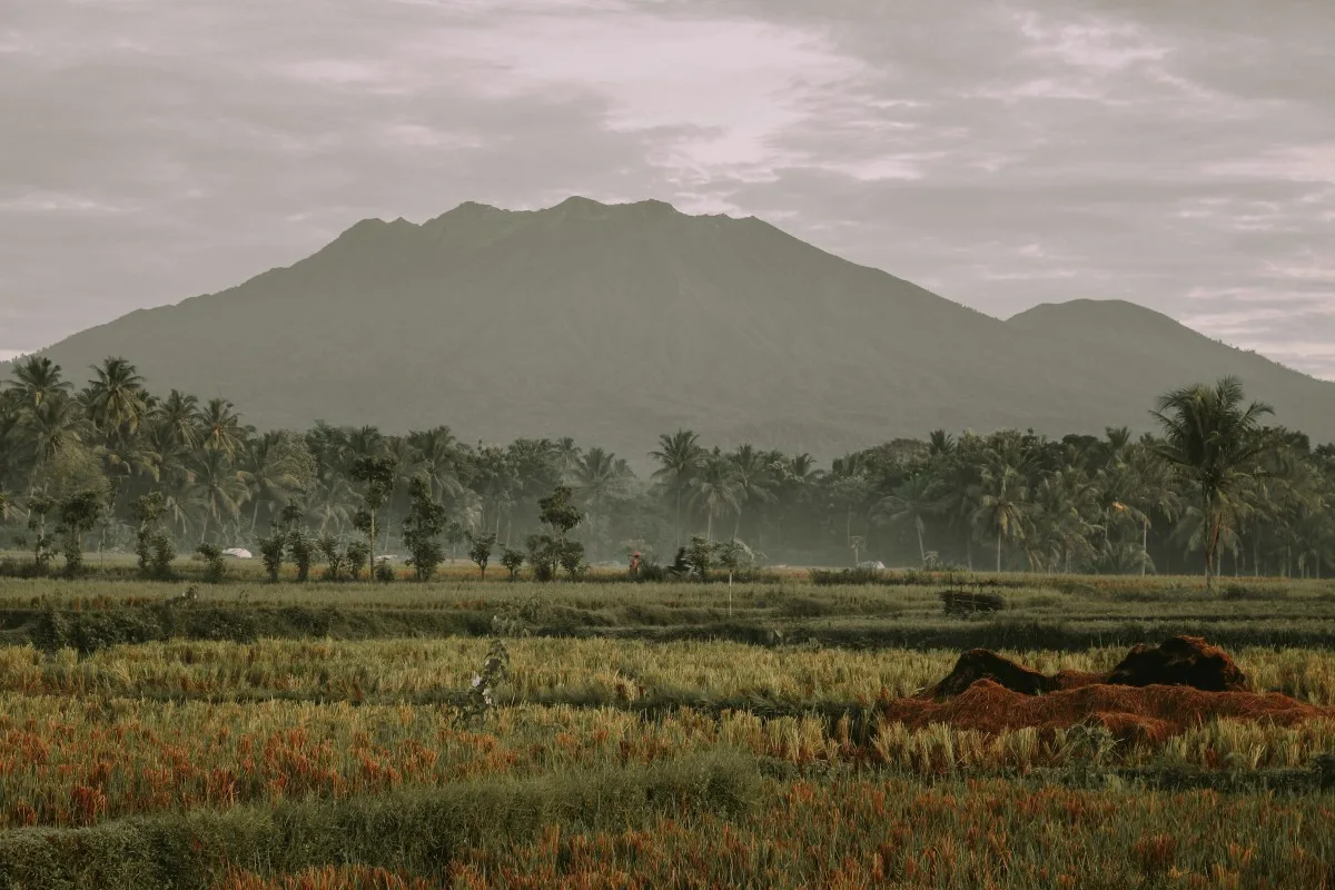 gunung-raung:-atap-jawa-timur-nan-photogenic