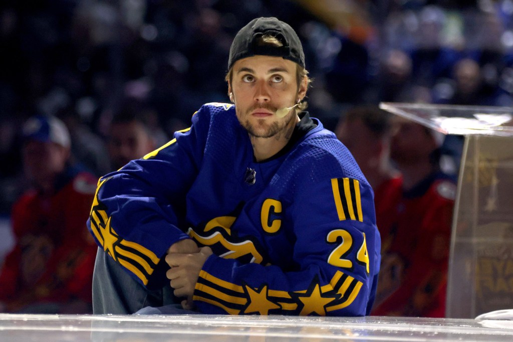 justin-bieber-kritik-industri-musik-di-postingan-malam-natal-spiritual:-‘saya-bukan-produk’