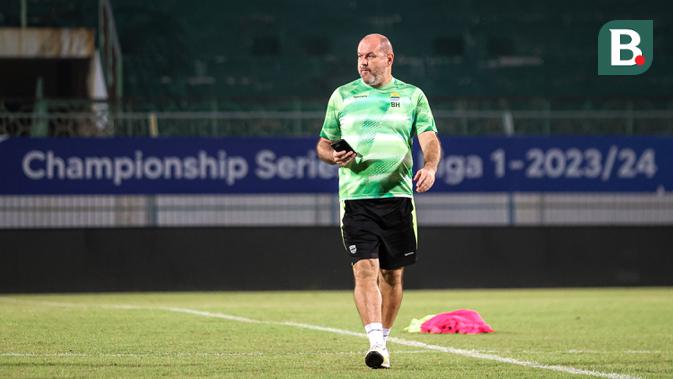 persib-main-di-afc-champions-league-2,-bojan-hodak-minta-perubahan-jadwal-di-bri-super-league