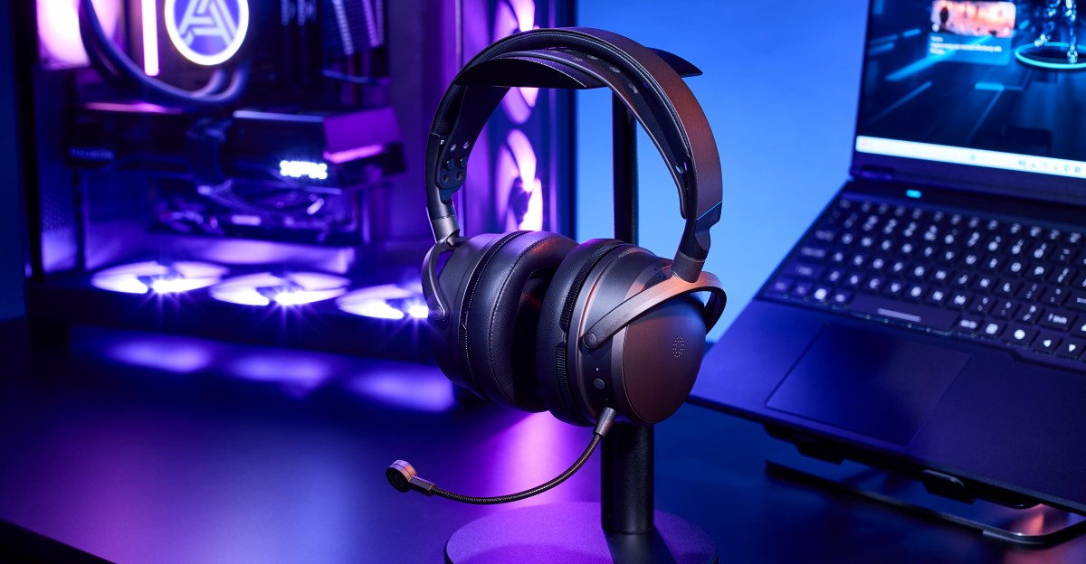 audeze-meningkatkan-headset-gaming-maxwell-nya-dengan-bantalan-telinga-magnetis