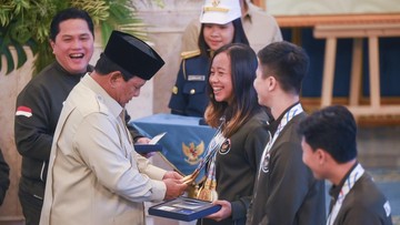 foto:-senyum-bahagia-atlet-dan-pelatih-bonus-sea-games-naik-tinggi
