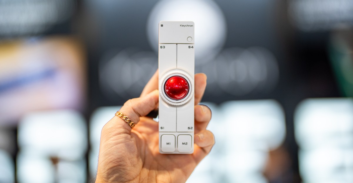 saya-belum-pernah-menggunakan-trackball,-tetapi-nape-pro-dari-keychron-sepertinya-yang-sempurna