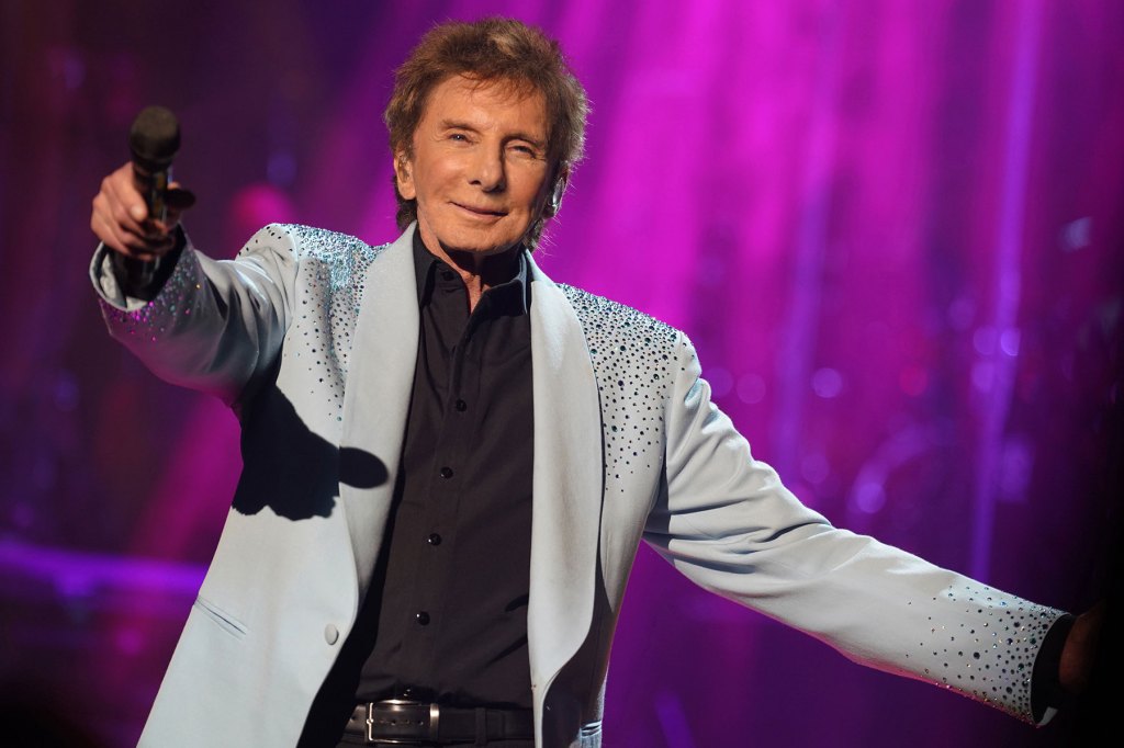 barry-manilow-mengumumkan-6-konser-baru-2026-setelah-menjalani-operasi-kanker-paru-paru