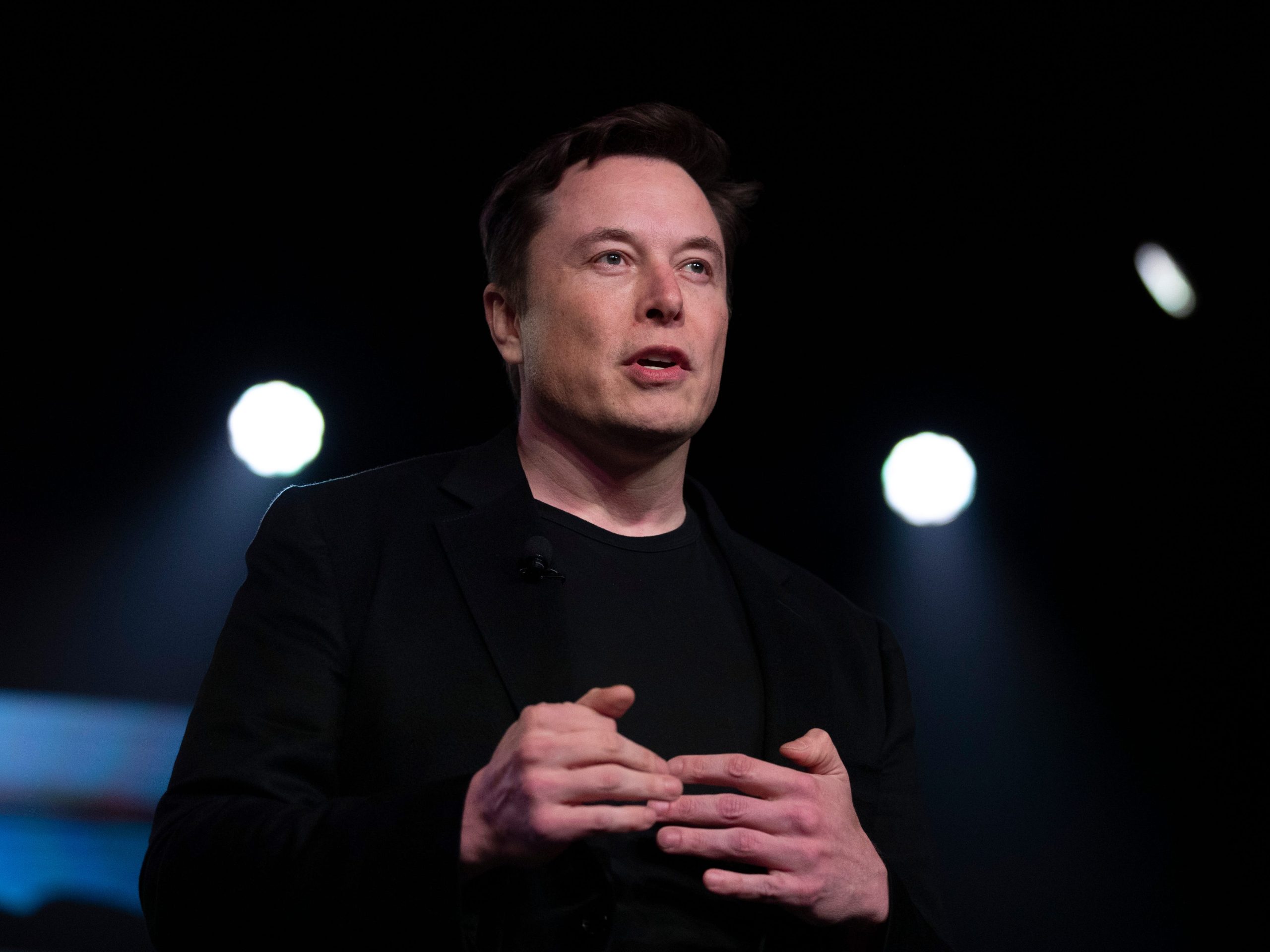 musk-meminta-hingga-$134-miliar-dalam-pertarungan-hukumnya-melawan-openai-dan-microsoft