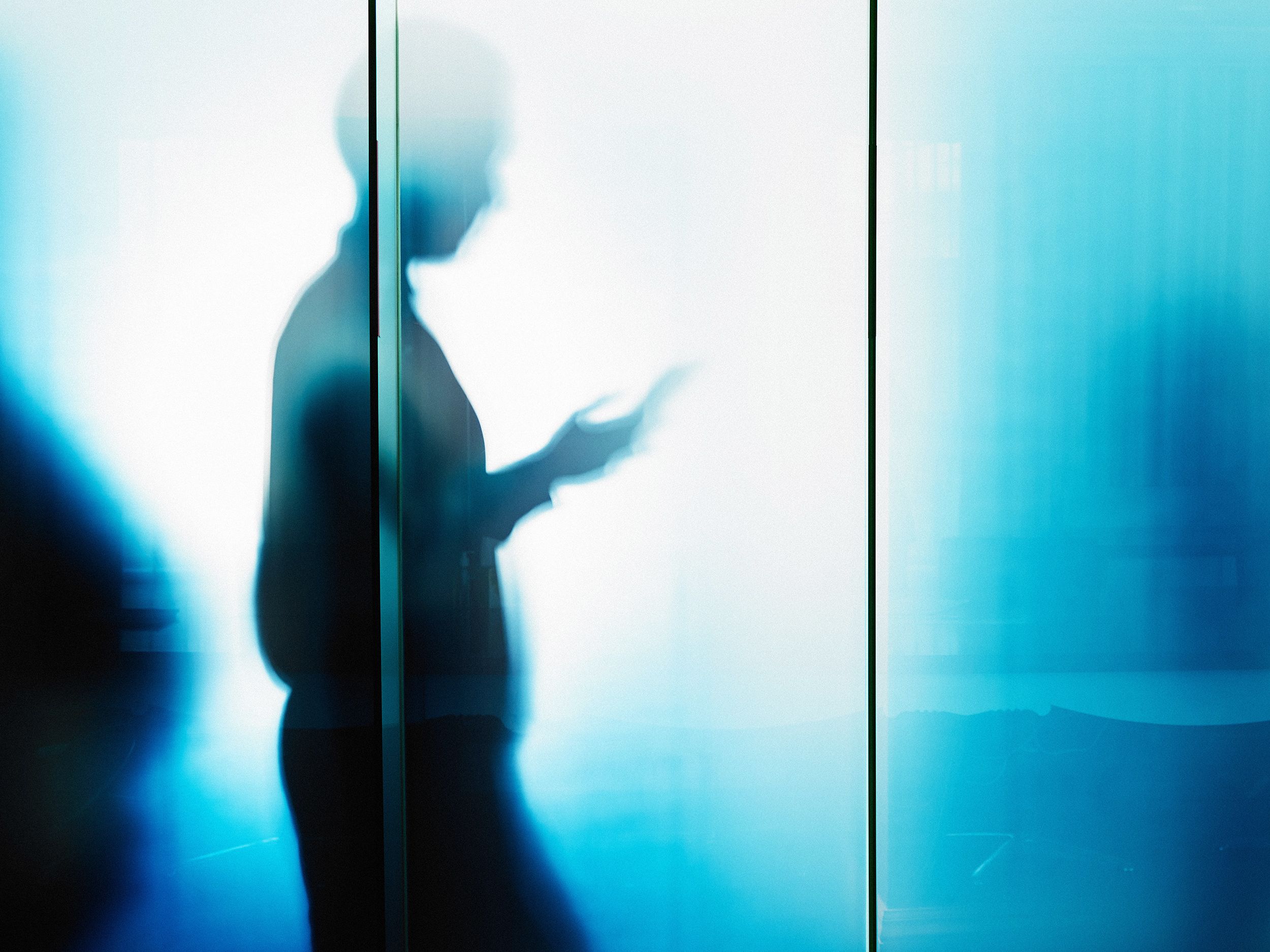 hubungan-kantor-salah-satu-pendiri-mesin-berpikir-sebelum-penghentiannya