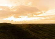 Bukit Wairinding: Pesona Alam Memukau di Nusa Tenggara Timur