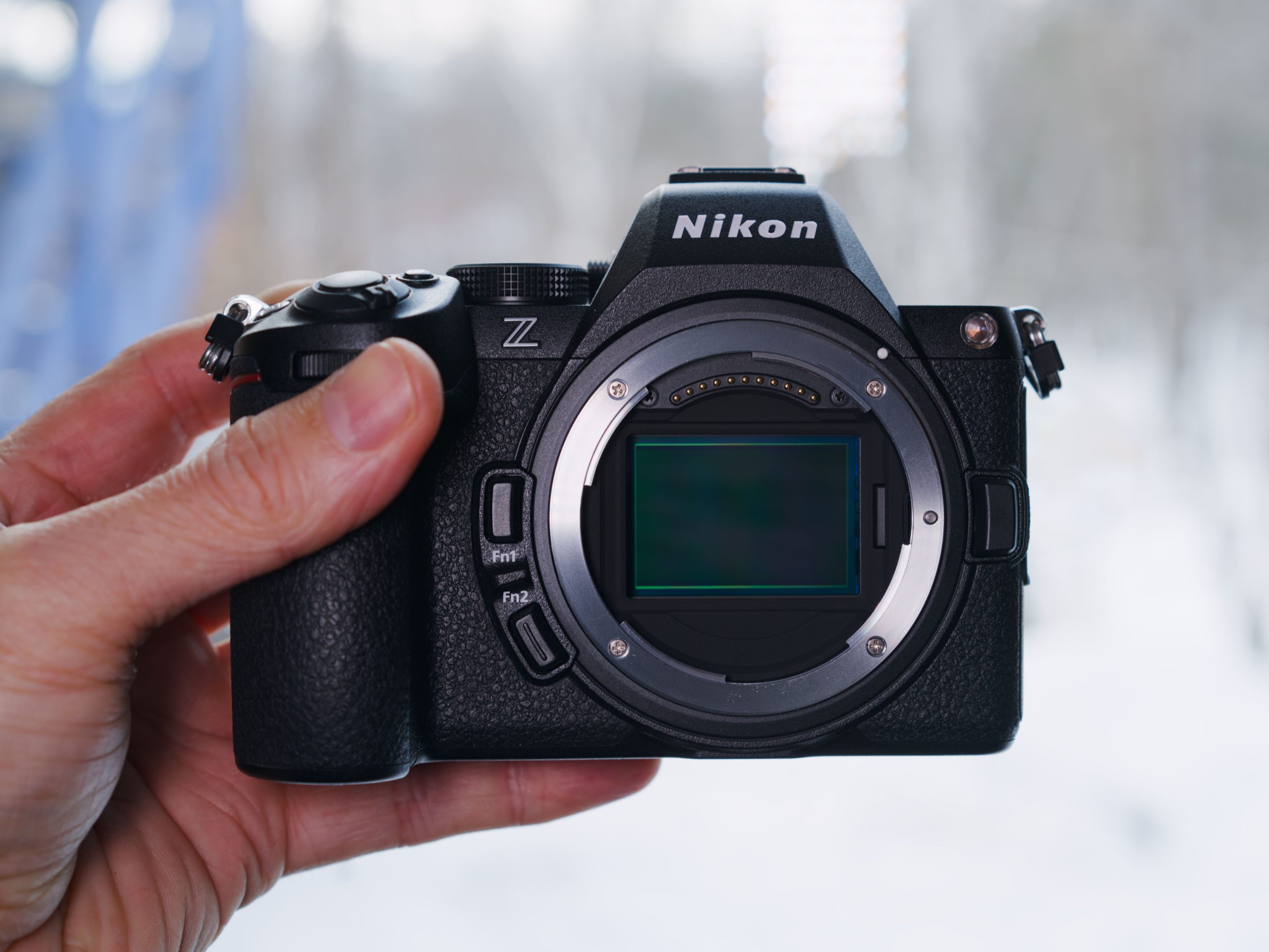 review-nikon-z5ii:-kamera-fantastis-dengan-harga-budget