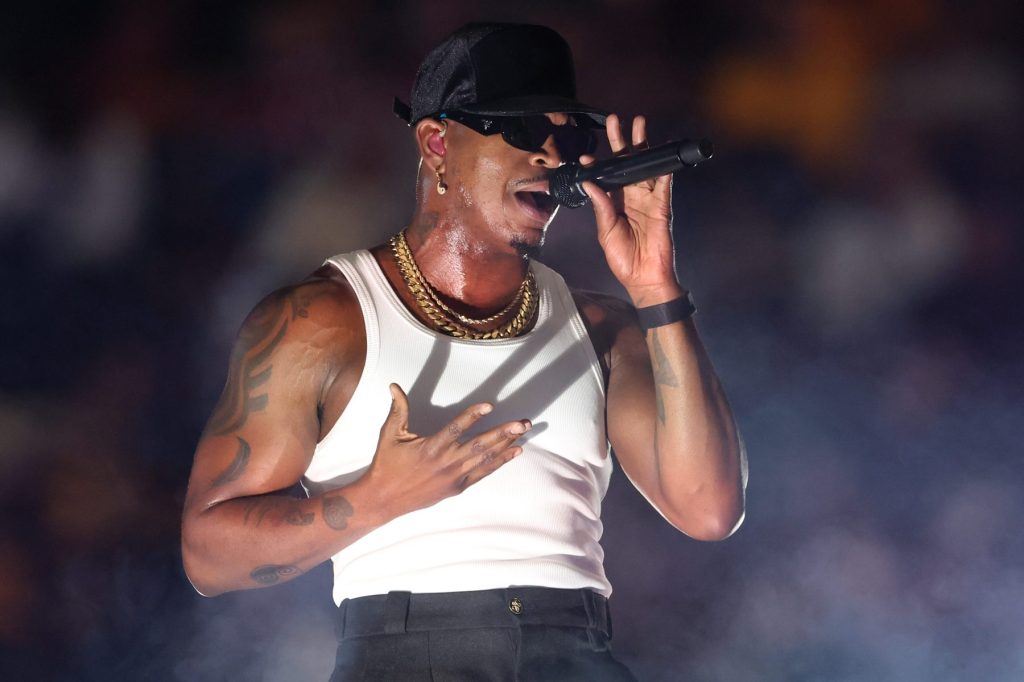 ne-yo-&-akon-akan-merayakan-‘hit-penentu-era’-mereka-dengan-tur-co-headlining:-inilah-tanggalnya