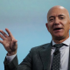 jeff-bezos-ingatkan-gen-z:-jangan-buru-buru-bikin-startup-kalau-mau-sukses