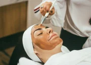 Ingin Glowing di 2026? Ini Klinik Kecantikan Terbaik dengan Promo Kartu Kredit DBS