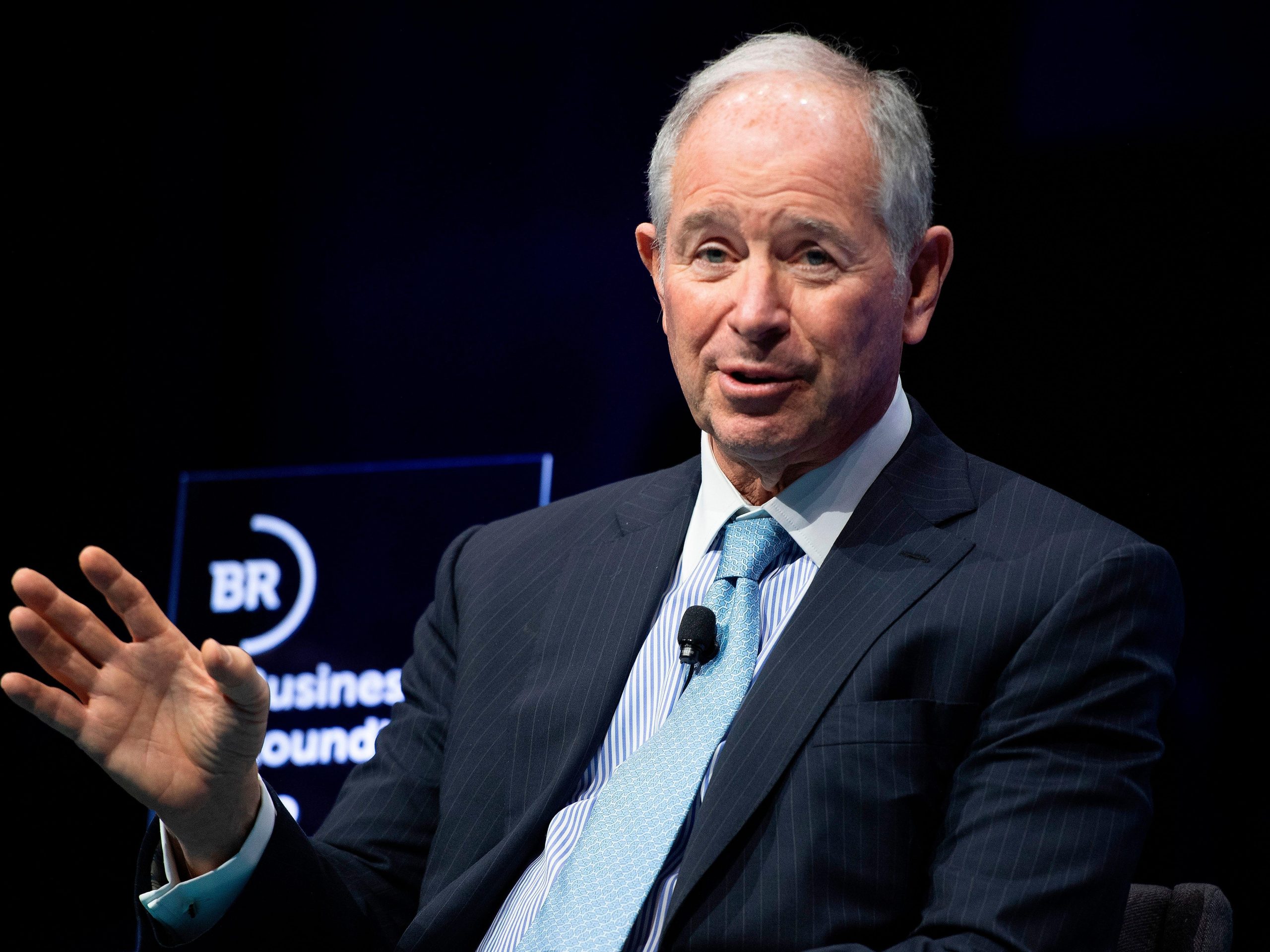 pusat-data-mendukung-kerajaan-investasi-blackstone-senilai-$1,3-triliun