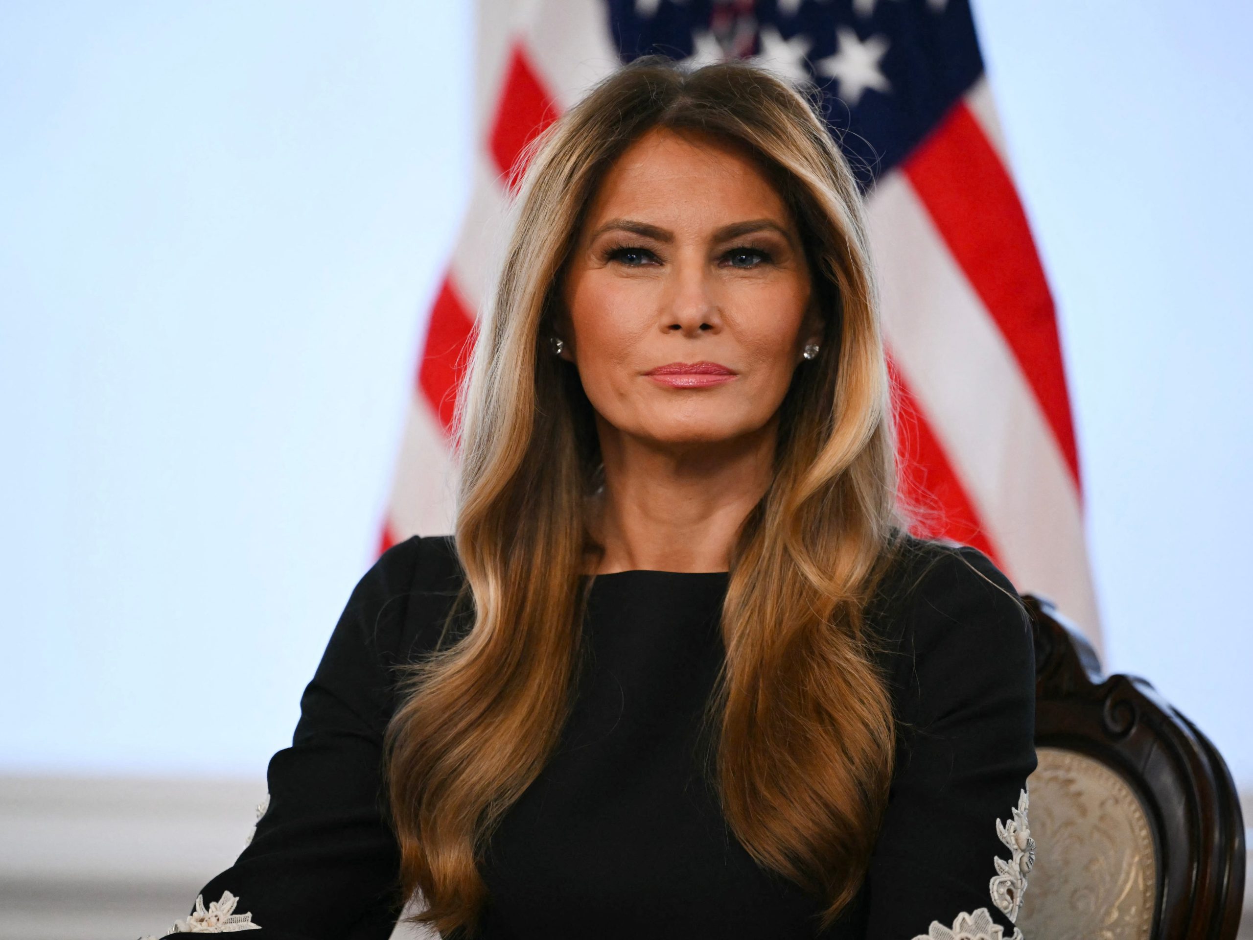 12-detail-yang-mungkin-anda-lewatkan-dalam-film-dokumenter-melania-trump