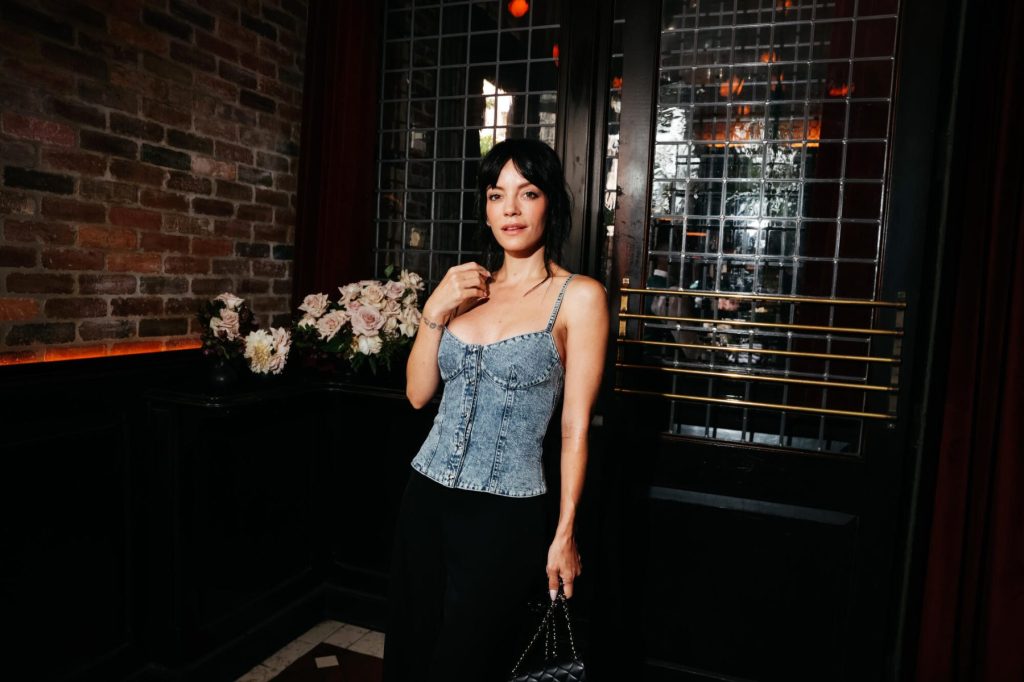 lily-allen-mengunci-tur-arena-australia-dan-selandia-baru-2026