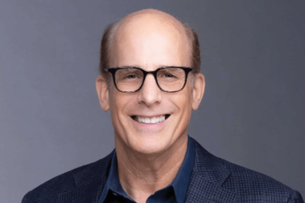 bruce-resnikoff-dipromosikan-menjadi-ketua-universal-music-enterprises