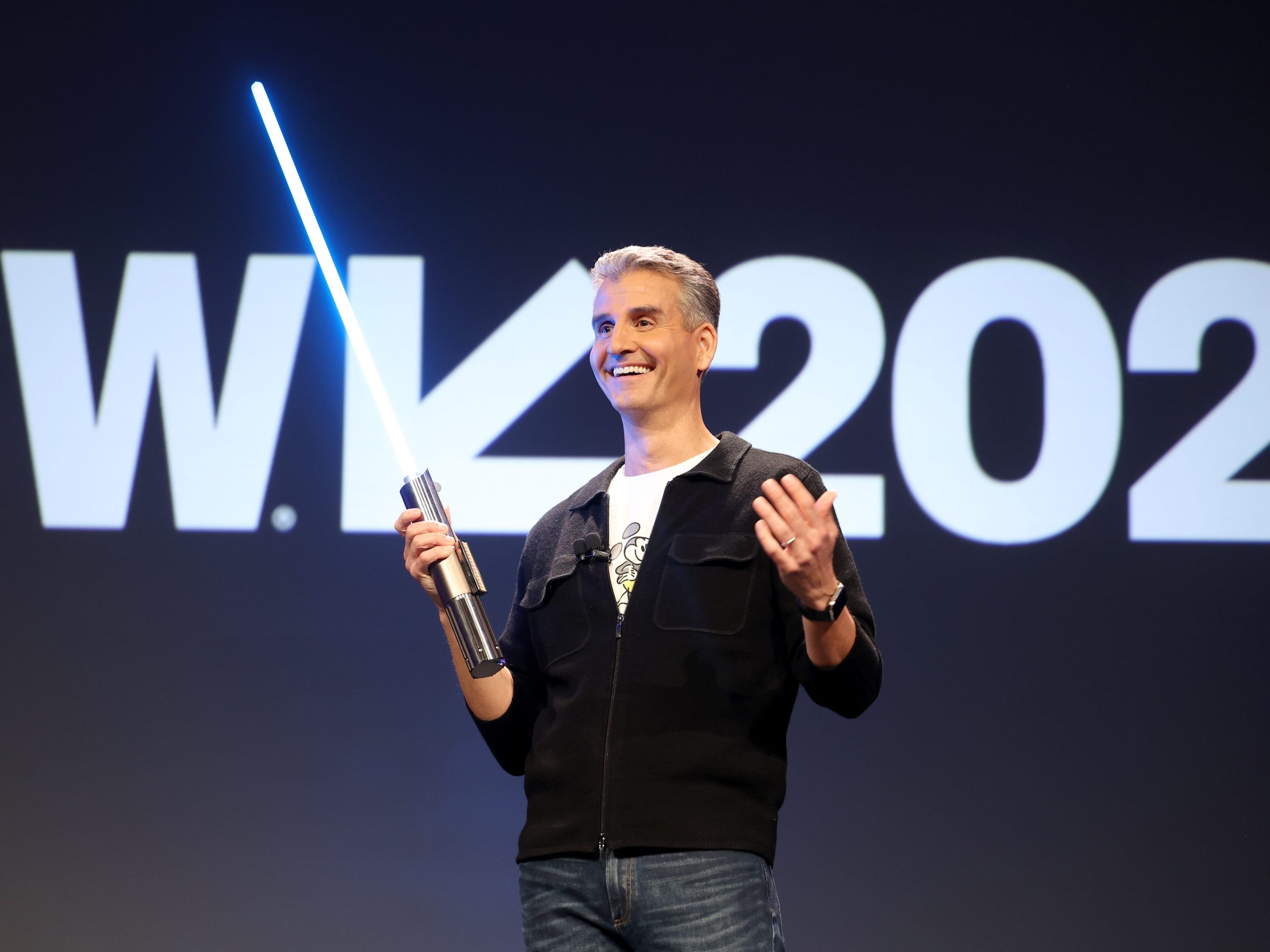 inilah-jumlah-uang-yang-diterima-ceo-baru-disney