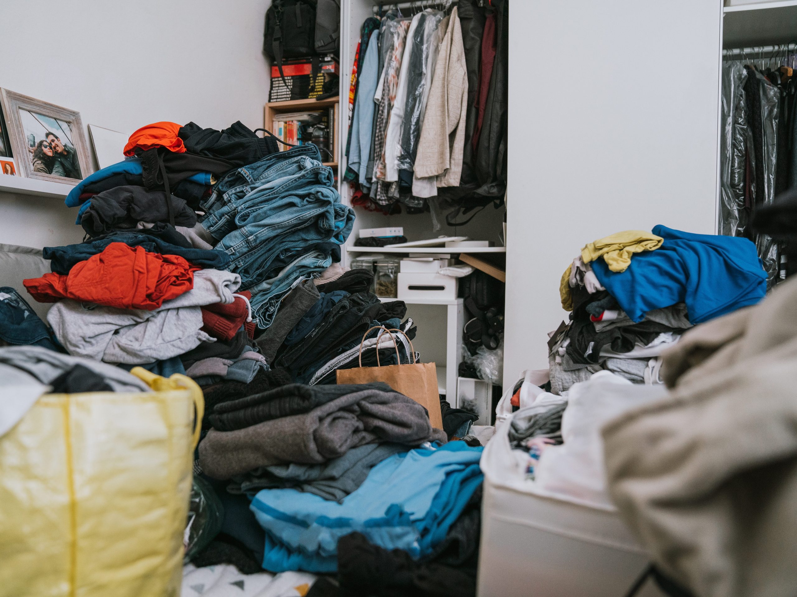 aku-membantu-ibuku-pindah-ke-tempat-kecil-itu-menyadarkan-saya-bahwa-pada-usia-46-tahun,-saya-sudah-memiliki-terlalu-banyak-barang.