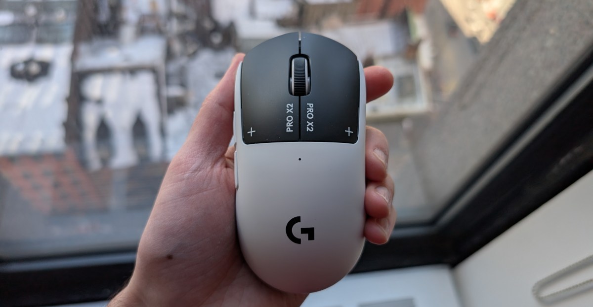 superstrike-baru-dari-logitech-adalah-mouse-gaming-yang-lebih-cepat-dan-lebih-dapat-disesuaikan