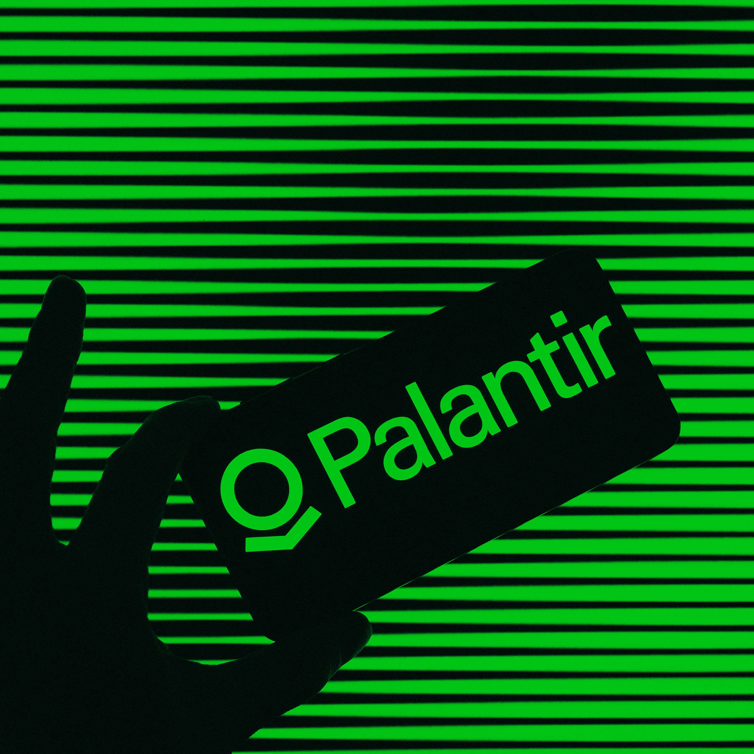 dhs-membuka-tab-miliaran-dolar-dengan-palantir