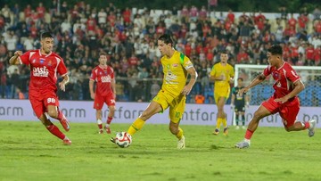 klasemen-super-league:-persebaya-terancam-digusur-persita