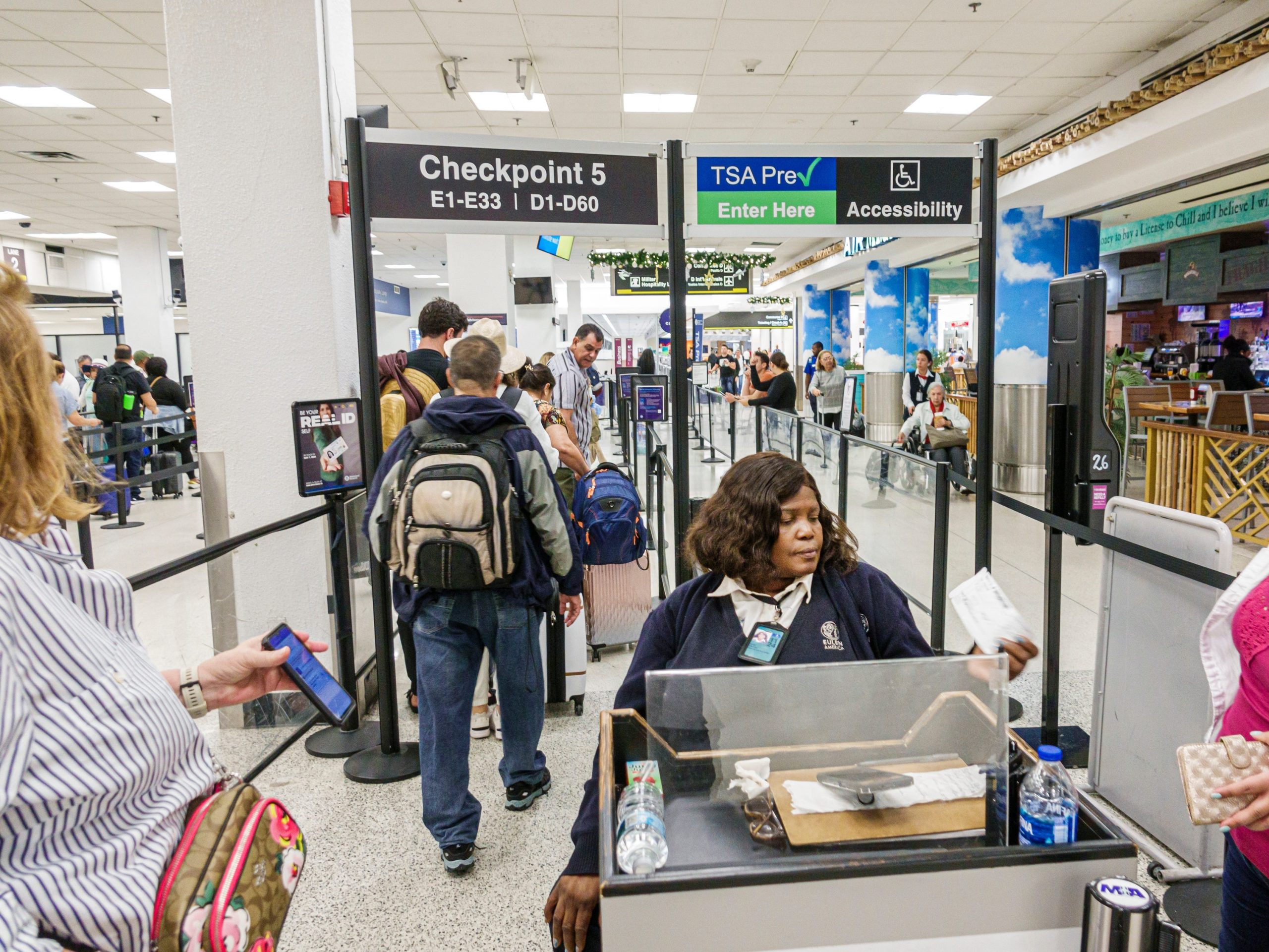 tsa-mengatakan-precheck-terbuka-—-setelah-dhs-mengatakan-itu-ditutup
