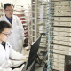 ilmuwan-china-ciptakan-baterai-mobil-listrik-dari-plastik,-setara-lithium-ion
