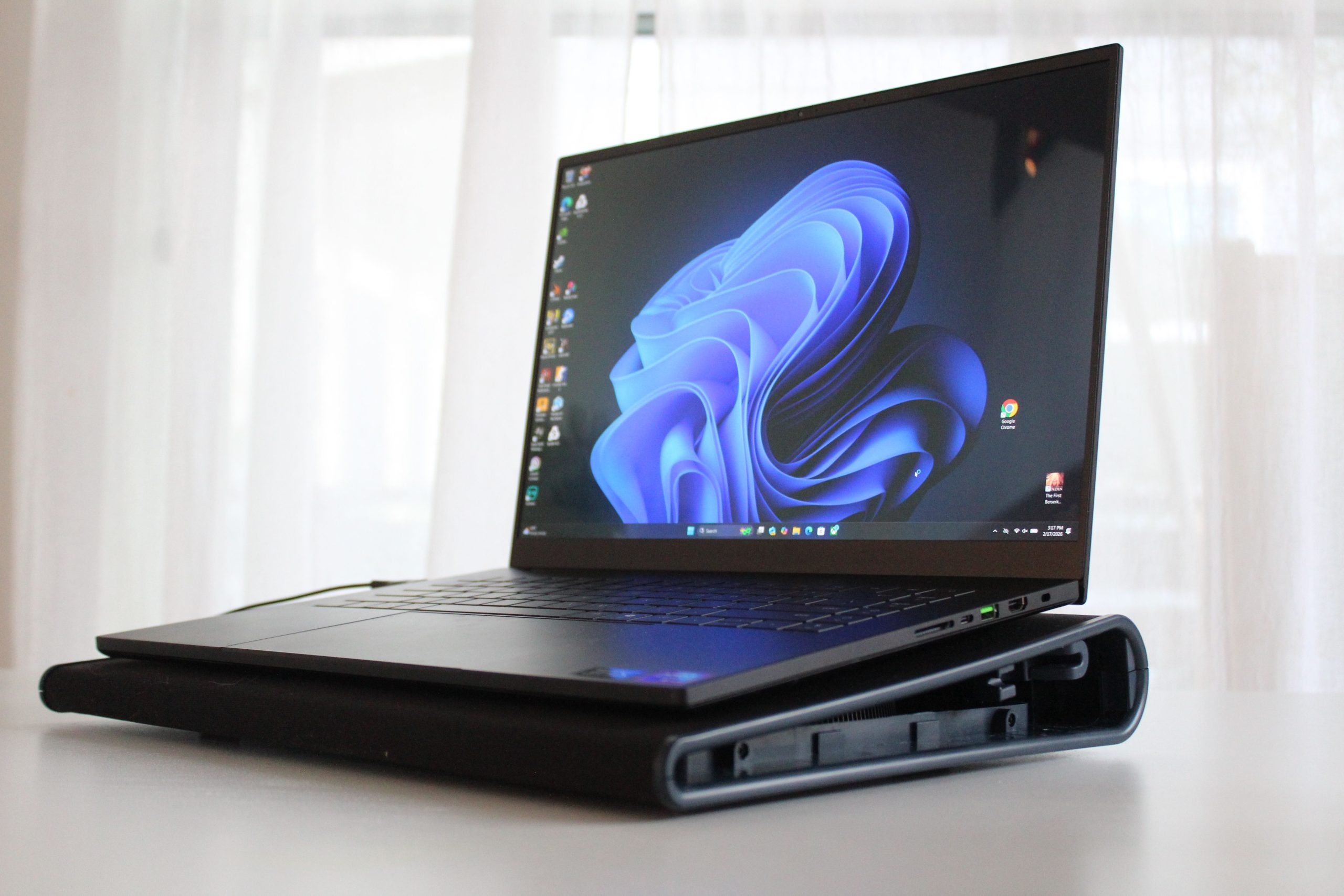 cooling-pad-laptop-terbaik-dan-mengapa-anda-harus-membelinya