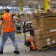amazon-menutup-gudang-dan-menangguhkan-pengiriman-ke-seluruh-abu-dhabi