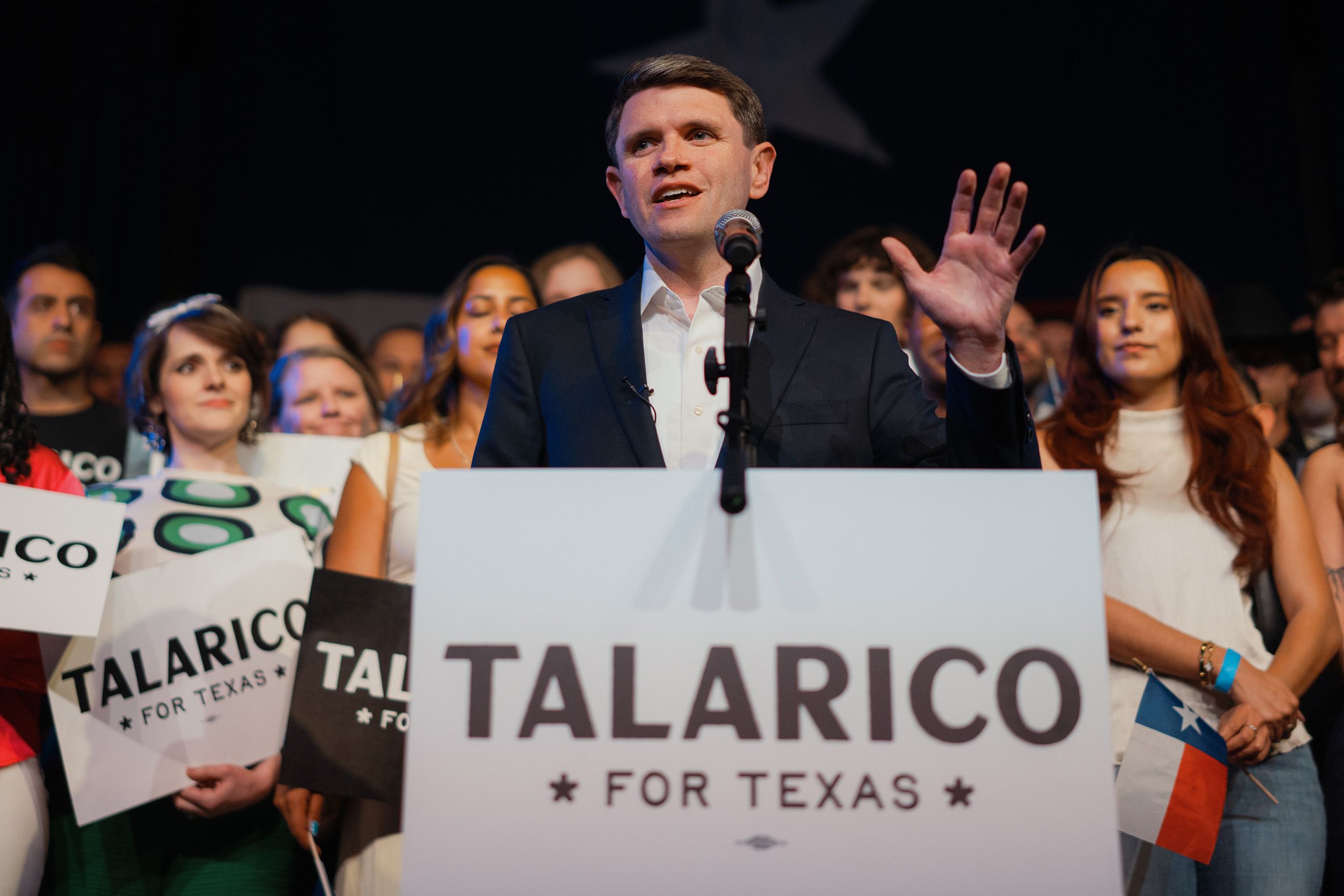 pemilihan-utama-senat-texas-adalah-pratinjau-perang-kreator-yang-akan-datang
