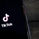 tiktok-mengesampingkan-penggunaan-enkripsi-pesan-ujung-ke-ujung