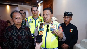 temui-koster,-kakorlantas-bahas-operasi-ketupat-di-tengah-nyepi