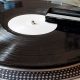 cara-membersihkan-rekaman-vinyl-anda-(2026):-vakum,-ultrasonik,-larutan,-kuas