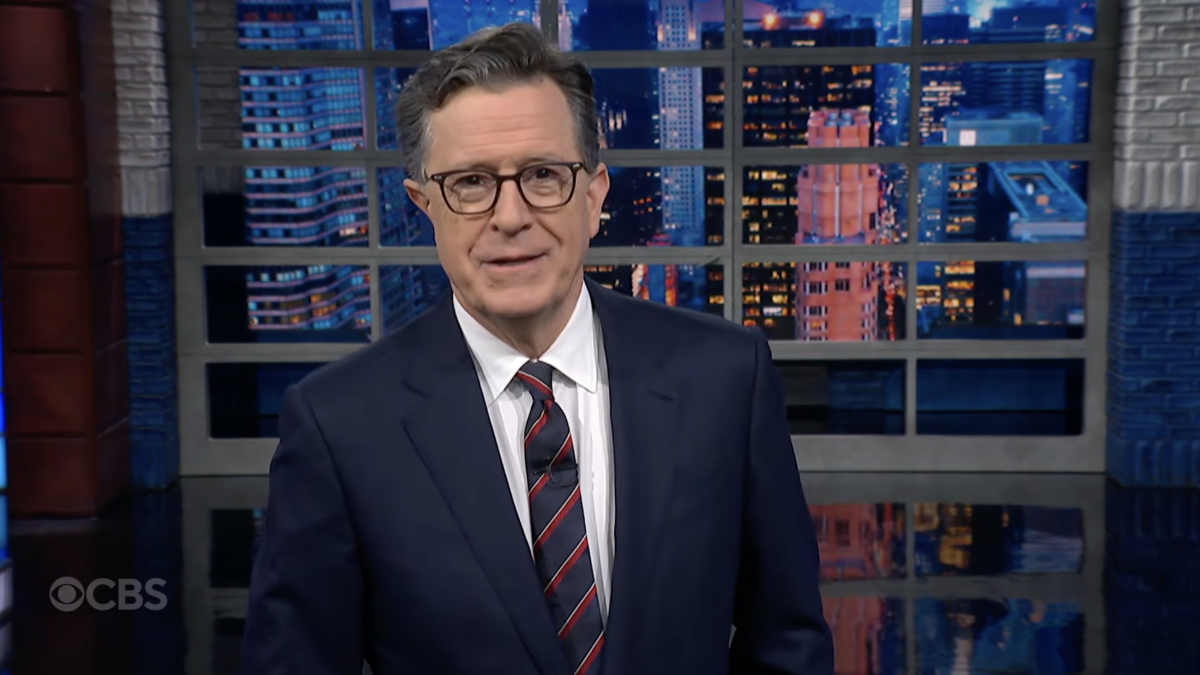 stephen-colbert-mengecam-trump-karena-strategi-perang-irannya