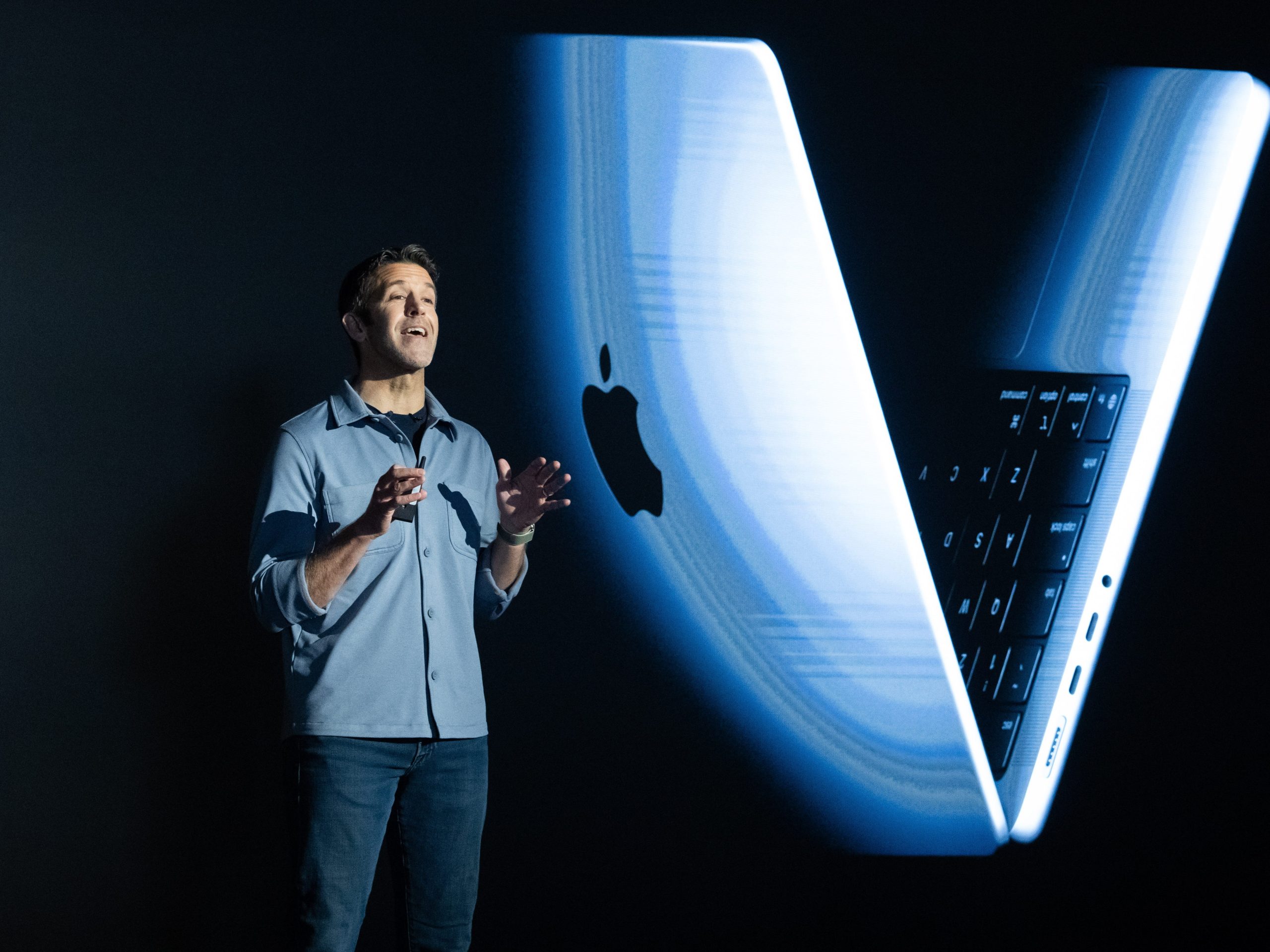 ceo-apple-yang-akan-datang-menghadapi-serangkaian-tantangan-pemasaran-baru