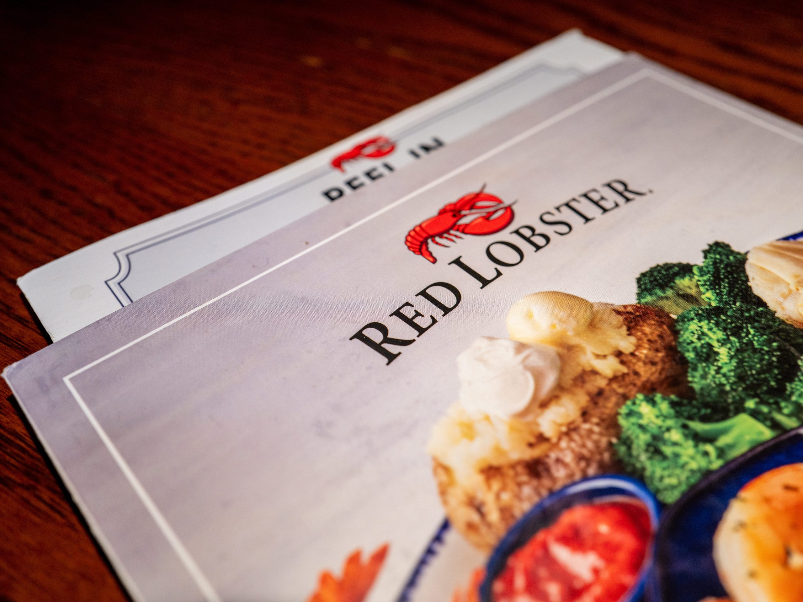 pengunjung-red-lobster-menyukai-‘udang-tak-berujung’-hanya-saja,-jangan-bertanya-kepada-pelayan-tentang-hal-itu.