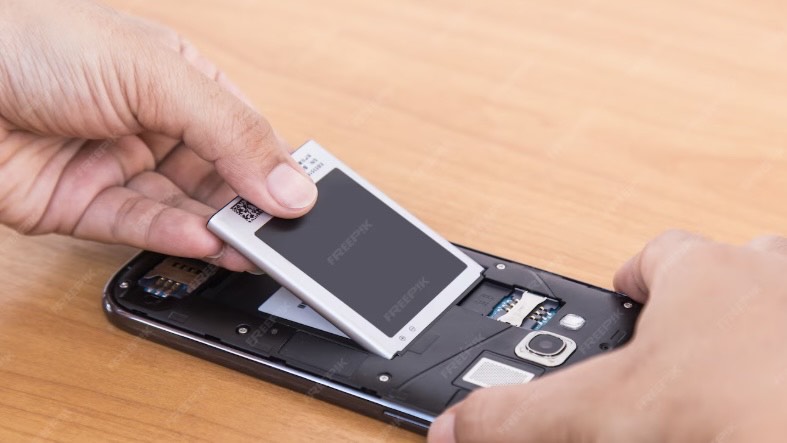 hp-baterai-tanam-akan-berakhir-di-2027?-ini-aturan-uni-eropa