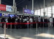 suasana-bandara-di-teheran-kembali-beroperasi-saat-gencatan-senjata