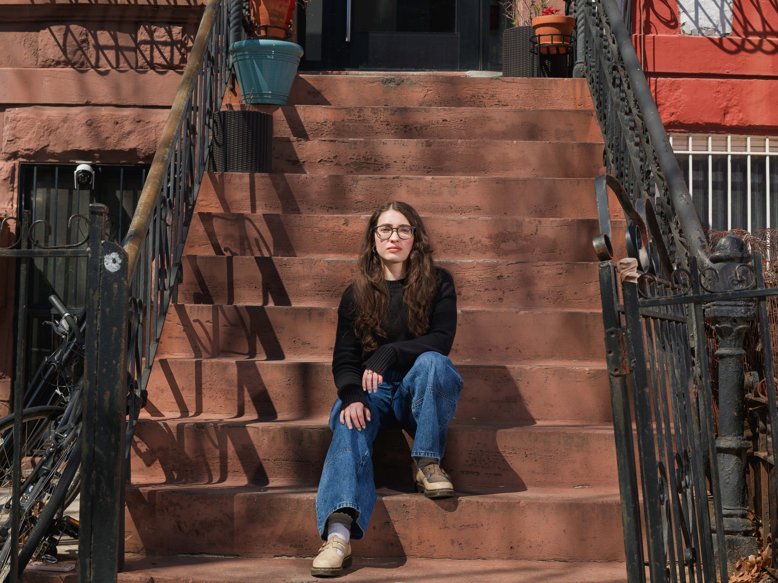 orang-tua-saya-membayar-sewa-saya-di-new-york-city-karena-saya-tidak-bisa-mendapatkan-pekerjaan-penuh-waktu-setelah-lulus-kuliah-saya-merasa-gagal.